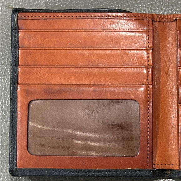 Vintage Dooney & Bourke All-Weather Pebbled Leather Wallet GUVC - Picture 3 of 10